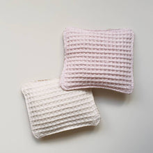 Load image into Gallery viewer, Zero Waste Scourer in Waffle Cotton & Natural Hessian